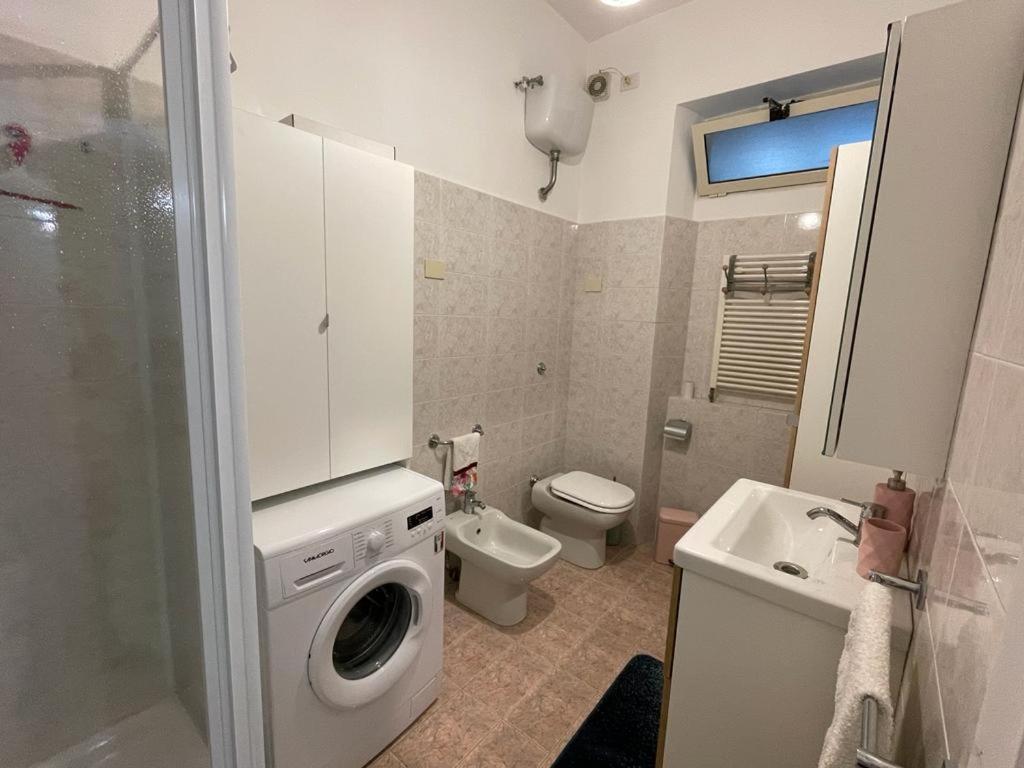 Superior Apt Next Colosseo A/C Wo Fi 3 Bedrooms Rome Exterior photo