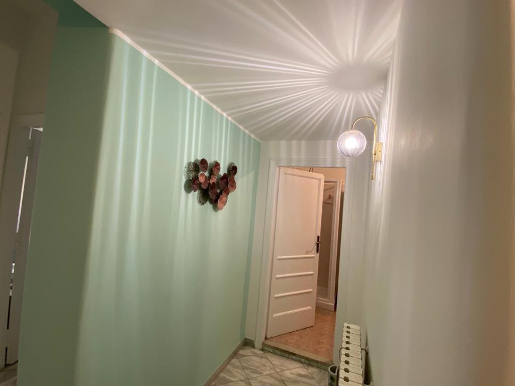 Superior Apt Next Colosseo A/C Wo Fi 3 Bedrooms Rome Exterior photo